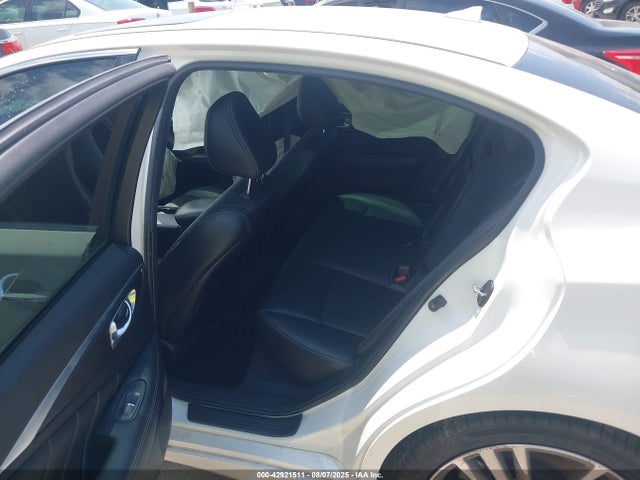 JN1EV7CP0MM701888 Infiniti 3.0l t