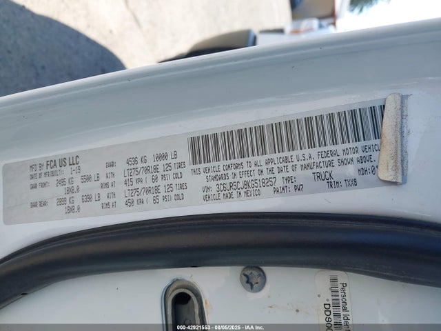 3C6UR5CJ8KG518257 RAM 2500