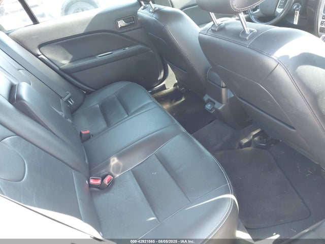 42921565 :رقم المزاد ، 3FADP0L38BR249996 vin ، 2011 Ford Fusion Hybrid مزاد بيع