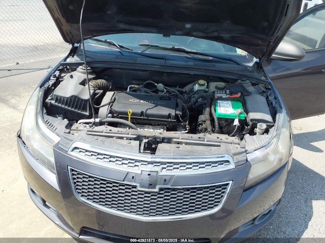 1G1PA5SH5E7377491 Chevrolet luw