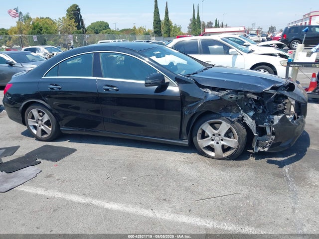 WDDSJ4EBXGN370284 Mercedes-Benz CLA-Class