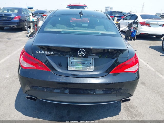 WDDSJ4EBXGN370284 Mercedes-Benz CLA-Class
