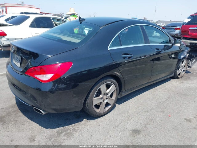 WDDSJ4EBXGN370284 Mercedes-Benz CLA-Class