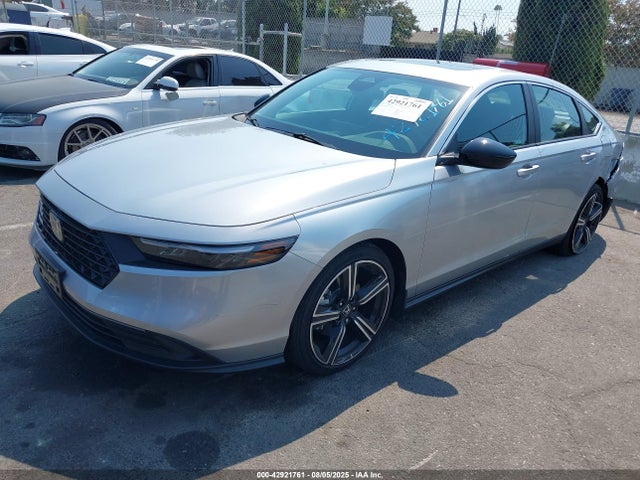 Honda lfc5 2025 1HGCY2F53SA012601 Image 2
