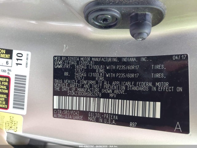 2017 TOYOTA SIENNA 5TDKZ3DC6HS852978 Photo 8