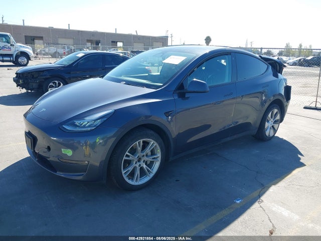 7SAYGDEEXNF572277 Tesla Model Y