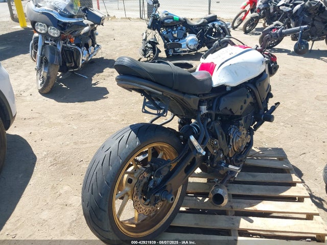 JYARM21Y5MA000518 Yamaha Mtm690 (xsr700)