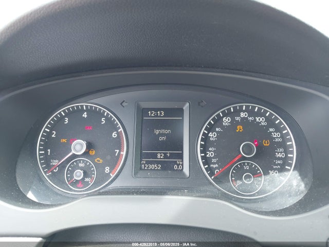 2014 Volkswagen Jetta Gli Autobahn W/nav მანქანა იყიდება აუქციონზე, vin: 3VW5T7AJ9EM380213, აუქციონის ნომერი: 42922019