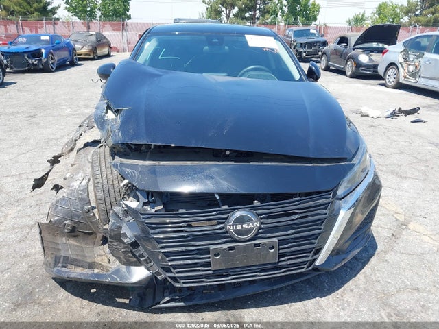 1N4BL4DV9PN353868 Nissan Altima