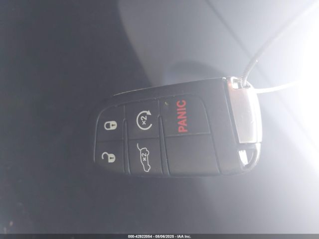 2017 JEEP GRAND CHEROKEE 1C4RJFBG5HC681705 Photo 10