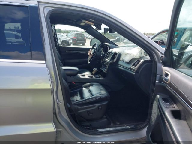 2017 JEEP GRAND CHEROKEE 1C4RJFBG5HC681705 Photo 4