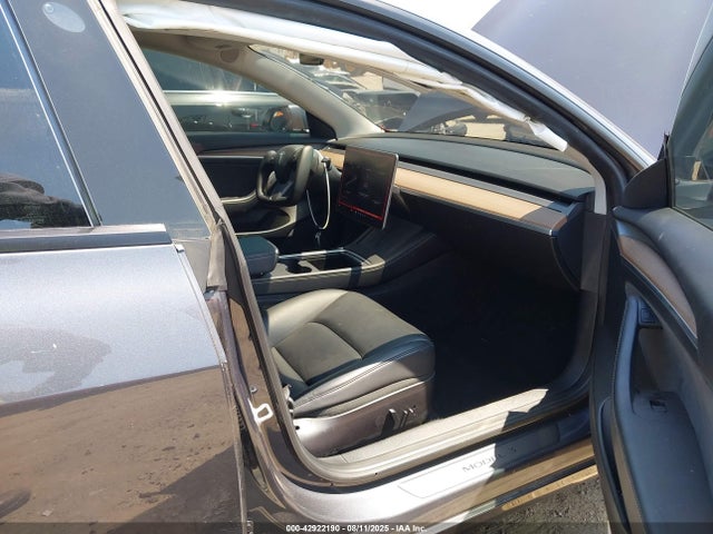 2022 TESLA MODEL 3 5YJ3E1EB1NF120218 Photo 4