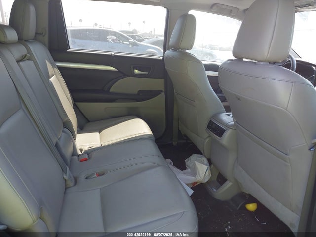 5TDKZRFH3HS514241 Toyota 2gr-fks