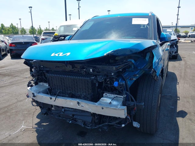 KIA ev9 2024 KNDAFFS50R6038126 Image 6