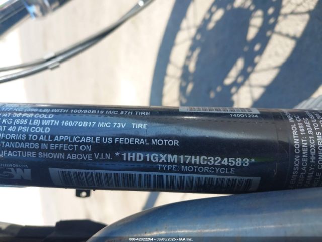 2017 HARLEY-DAVIDSON FXDB 1HD1GXM17HC324583 Photo 9