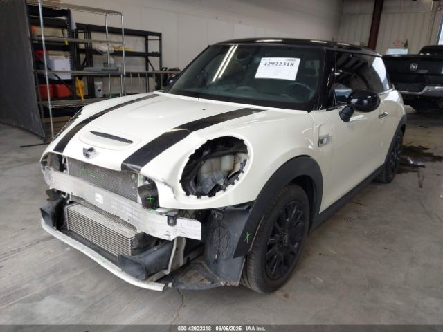 2017 MINI HARDTOP WMWXP7C51H2C61390 Photo 1