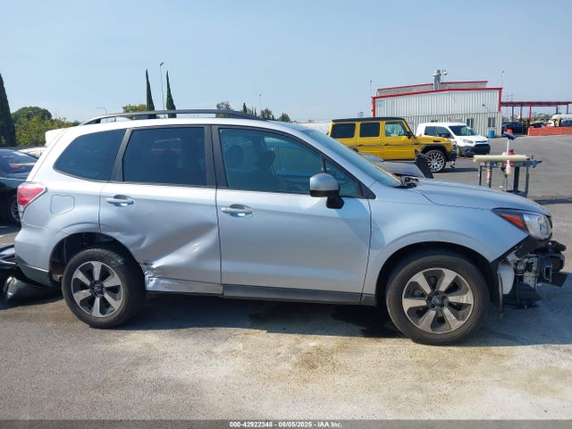 Subaru naturally aspirated u5 2018 JF2SJAGC8JH425790 Image 14