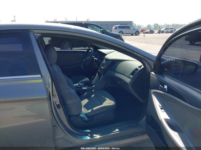 Hyundai gamma 2014 5NPEB4AC7EH857667 Image 5