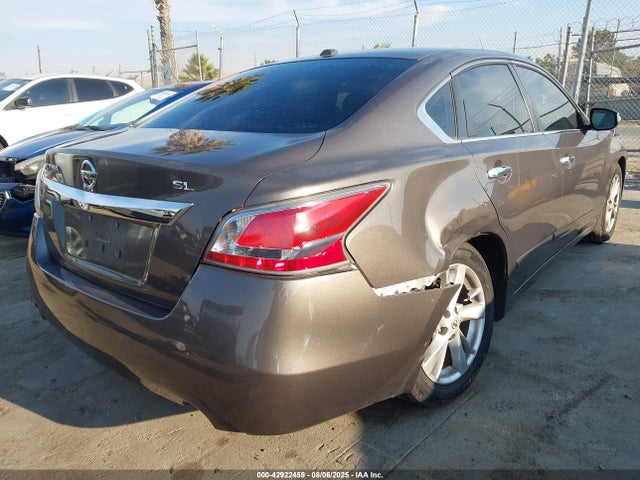 1N4AL3AP3FN895896 Nissan 2015