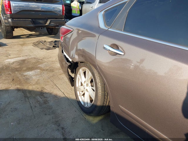 1N4AL3AP3FN895896 Nissan 2015