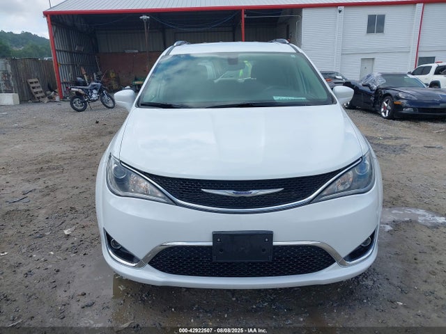 Chrysler Pacifica 2020 2C4RC1BG5LR133748 Image 13