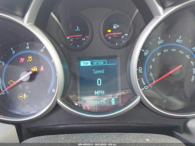 1G1PA5SH0F7154633 Chevrolet luw