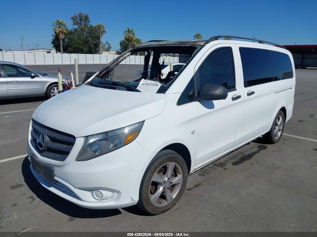 Mercedes-Benz 2016 2016 WD4PG2EE0G3107848 Image 2