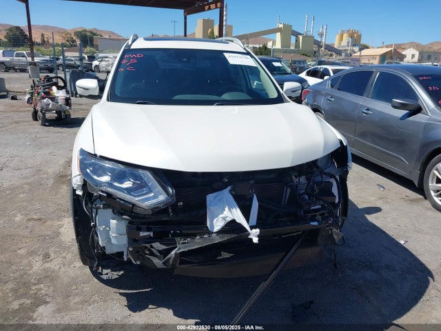 JN8AT2MT7JW459556 Nissan Rogue