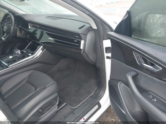 2020 AUDI Q8 WA1EVAF18LD007573 Photo 4