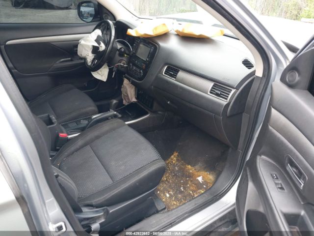 2017 MITSUBISHI OUTLANDER JA4AD2A38HZ023377 Photo 4