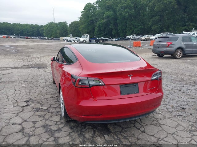 2021 TESLA MODEL 3 5YJ3E1EBXMF855651 Photo 2