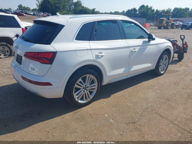 2018 AUDI Q5 WA1BNAFY0J2214256 Photo 3