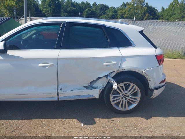 2018 AUDI Q5 WA1BNAFY0J2214256 Photo 5