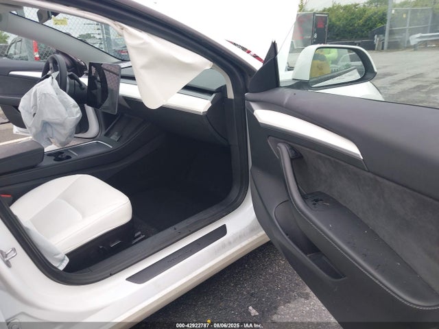 2023 TESLA MODEL 3 5YJ3E1EC5PF404513 Photo 4