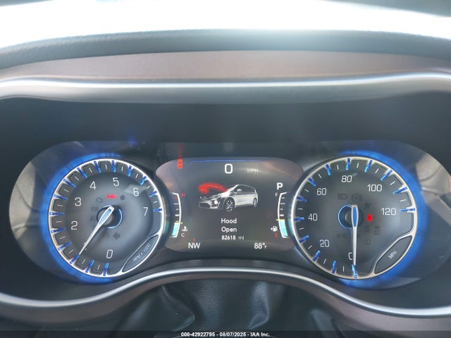 2C4RC1EG7HR850901 Chrysler Pacifica