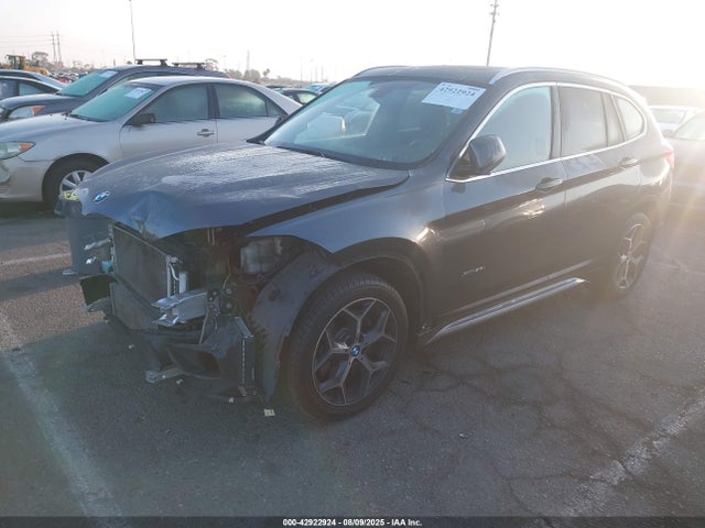 BMW X1 2016 WBXHT3C30GP886679 Image 2
