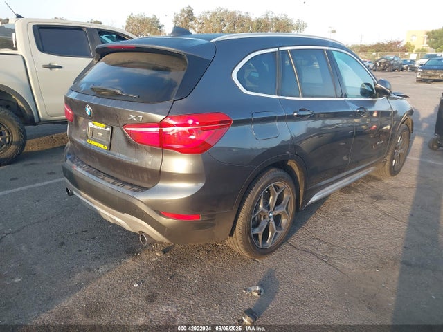 BMW X1 2016 WBXHT3C30GP886679 Image 4