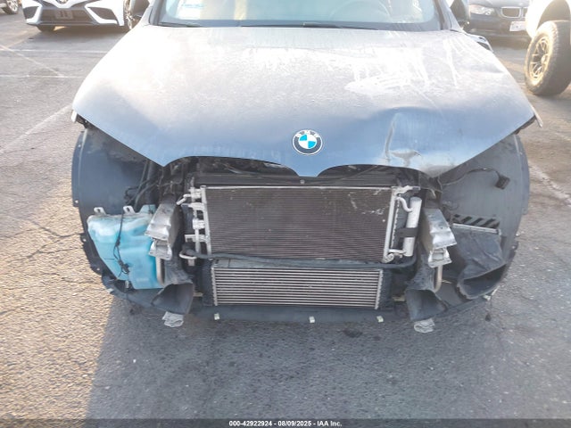 BMW X1 2016 WBXHT3C30GP886679 Image 6