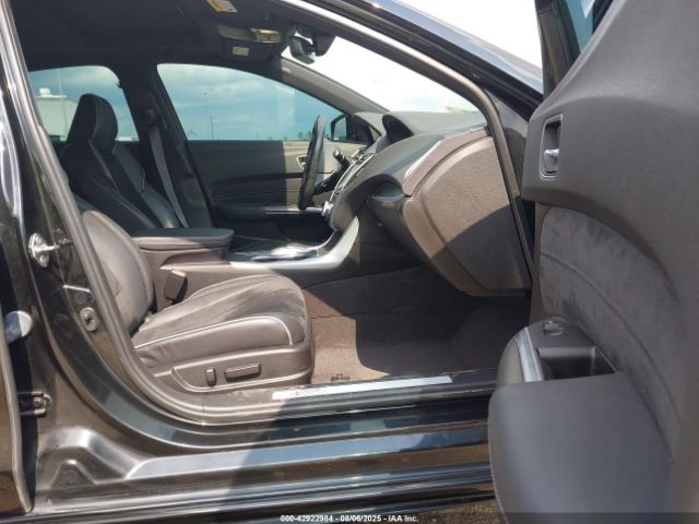 2019 ACURA TLX 19UUB2F60KA005720 Photo 4
