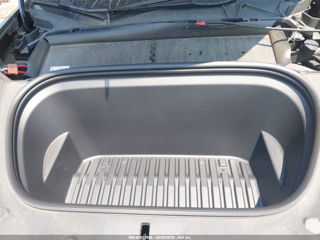 2023 TESLA MODEL Y 7SAYGDEE5PF889936 Photo 9