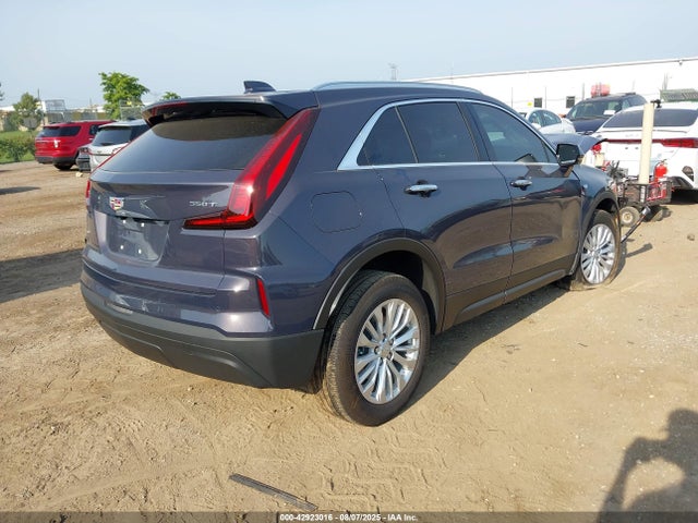 2024 CADILLAC XT4 1GYFZBR42RF221640 Photo 3
