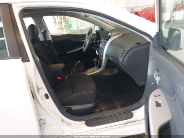 2013 TOYOTA COROLLA 2T1BU4EE5DC989613 Photo 4