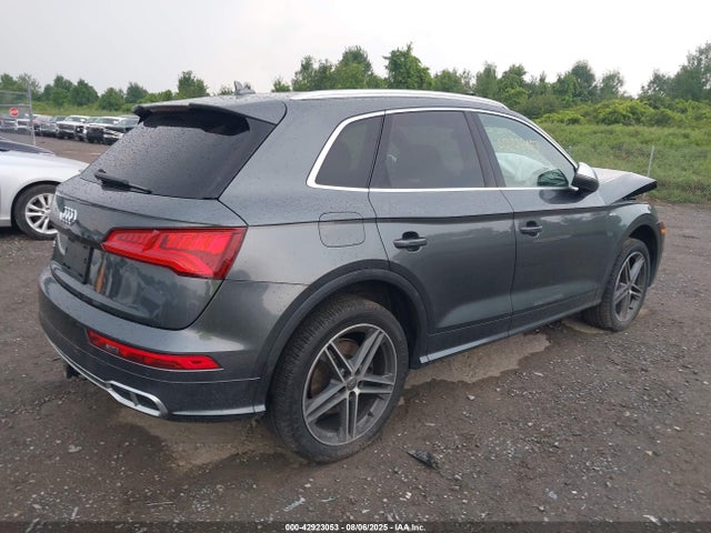 2018 AUDI SQ5 WA1A4AFY4J2009442 Photo 3