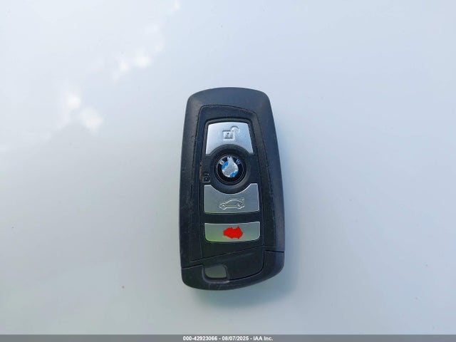 WBA8E1G38HNU16934 BMW 2017