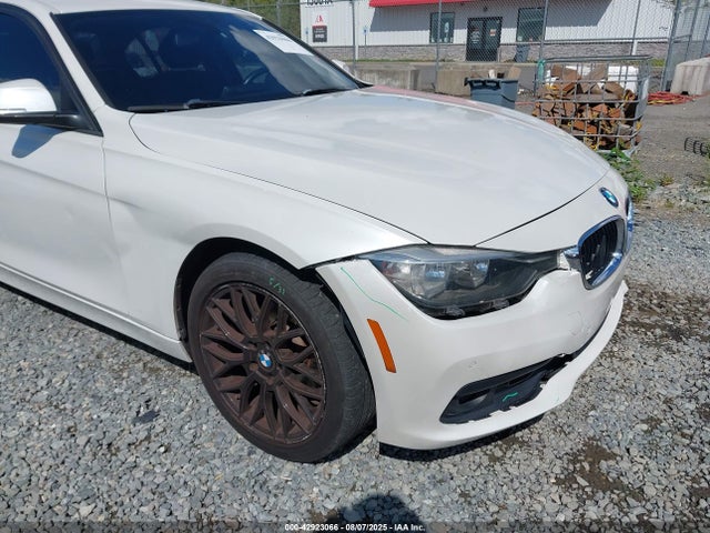 WBA8E1G38HNU16934 BMW 2017
