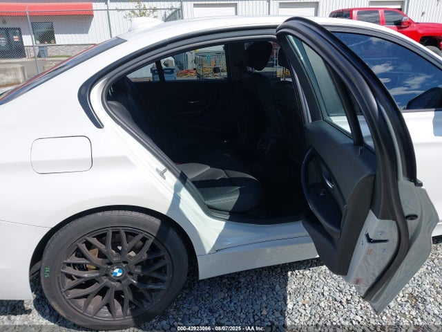 WBA8E1G38HNU16934 BMW 2017