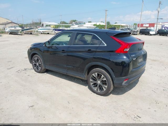 2018 MITSUBISHI ECLIPSE CROSS JA4AT4AA3JZ067287 Photo 2
