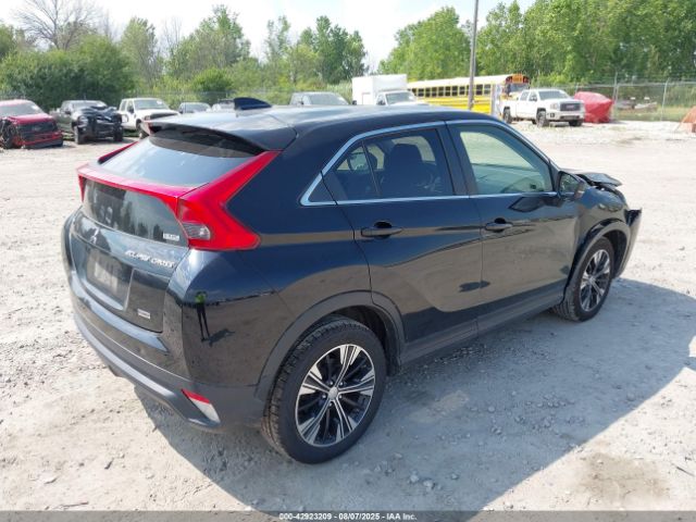2018 MITSUBISHI ECLIPSE CROSS JA4AT4AA3JZ067287 Photo 3