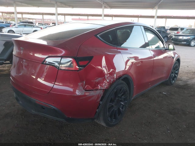 2021 TESLA MODEL Y 5YJYGAEE6MF303591 Photo 3