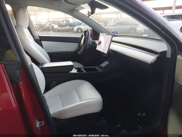 2021 TESLA MODEL Y 5YJYGAEE6MF303591 Photo 4